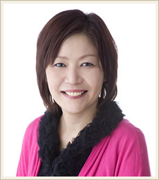 代表取締役 Atsko Nakagawa 中川 敦子